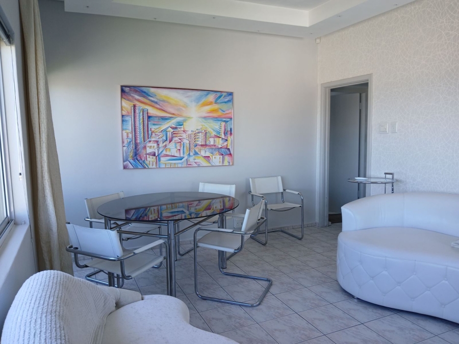 2 Bedroom Property for Sale in Sea Point Western Cape
